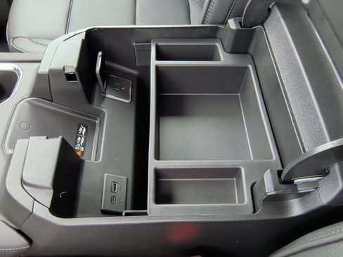 New 2026 GMC Sierra 1500 Denali AWD/4WD image 33