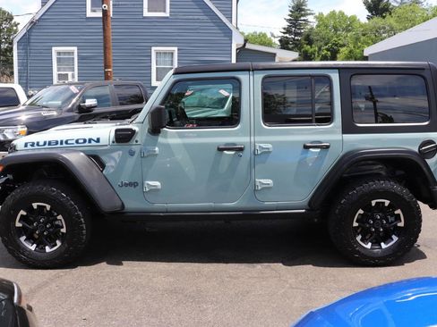 Used 2024 Jeep Wrangler Unlimited Rubicon 4xe AWD/4WD image 2