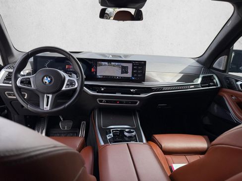 Used 2025 BMW X7 M60i AWD/4WD image 20