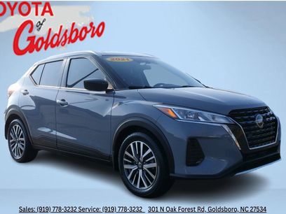 Used 2021 Nissan Kicks SV