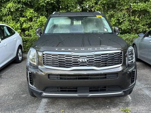 Used 2021 Kia Telluride EX w/ EX Premium Package FWD image 2