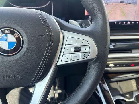 Used 2024 BMW X7 xDrive40i AWD/4WD image 28