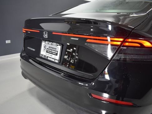 Used 2025 Honda Accord LX image 12