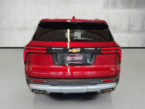 New 2026 Chevrolet Traverse LT w/ Enhanced Driving Package image 6