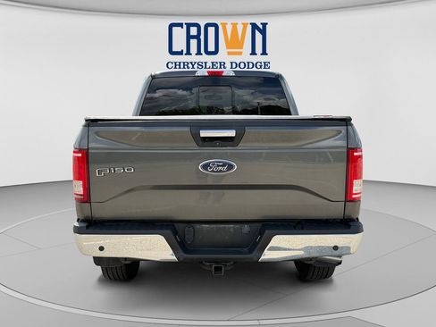 Used 2017 Ford F150 XLT w/ Equipment Group 302A Luxury AWD/4WD image 4