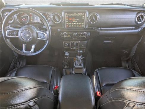 Used 2021 Jeep Gladiator Overland w/ Popular Equipment Package image 18