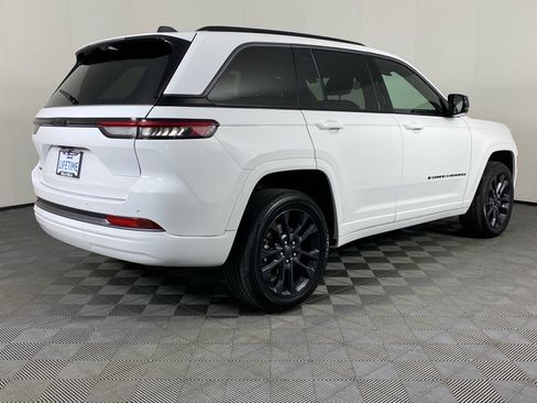 New 2026 Jeep Grand Cherokee Limited Reserve AWD/4WD image 19