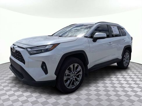 Used 2025 Toyota RAV4 XLE Premium w/ Weather Package FWD image 8