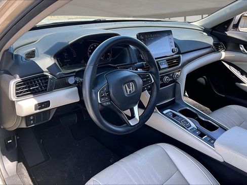 Used 2019 Honda Accord EX-L image 17