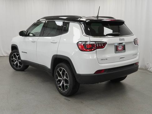 New 2026 Jeep Compass Limited image 13