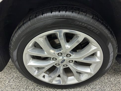 Used 2018 Ford Expedition Limited w/ Equipment Group 302A image 13