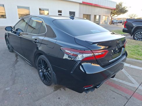 Used 2023 Toyota Camry XSE image 4