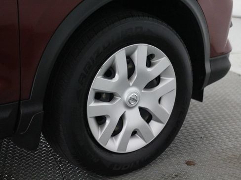 Used 2020 Nissan Rogue Sport S FWD image 57
