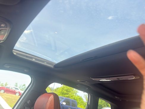 Used 2023 Kia Telluride SX image 14