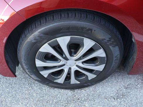 Used 2022 Toyota Corolla LE FWD image 4
