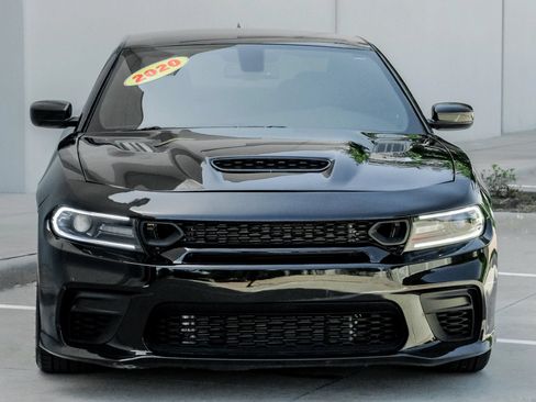 Used 2020 Dodge Charger Scat Pack RWD image 4