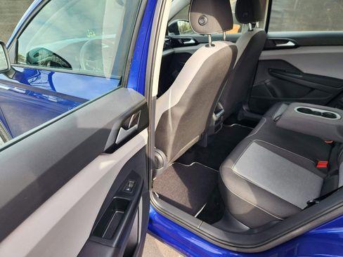 Certified 2023 Volkswagen Taos S w/ Driver Assistance Package image 22