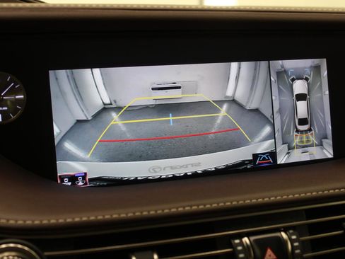Used 2018 Lexus LS 500 w/ Luxury Package RWD image 64