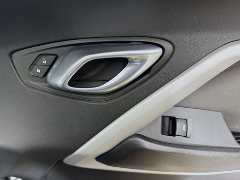 Used 2019 Chevrolet Camaro LT image 29