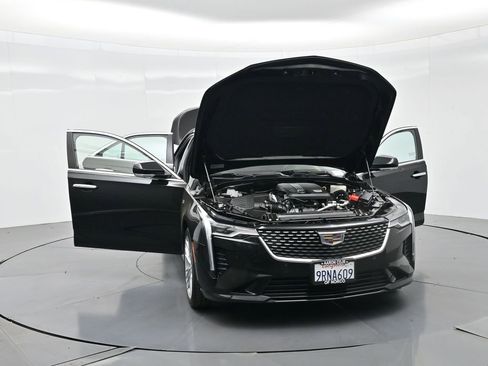 Used 2025 Cadillac CT4 Premium Luxury image 34