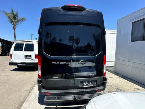 Used 2023 Ford Transit 250 148 High Roof Extended w/ Load Area Protection Package RWD image 5
