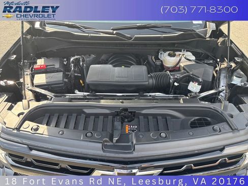 Used 2025 Chevrolet Silverado 1500 LT Trail Boss w/ Convenience Package II AWD/4WD image 10