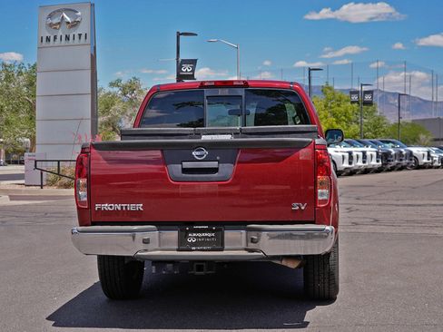Used 2019 Nissan Frontier SV RWD image 9