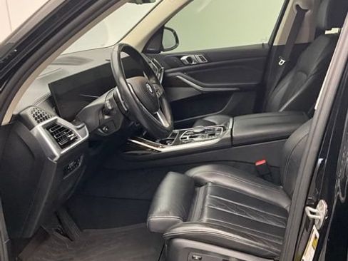 Used 2023 BMW X7 xDrive40i AWD/4WD image 5