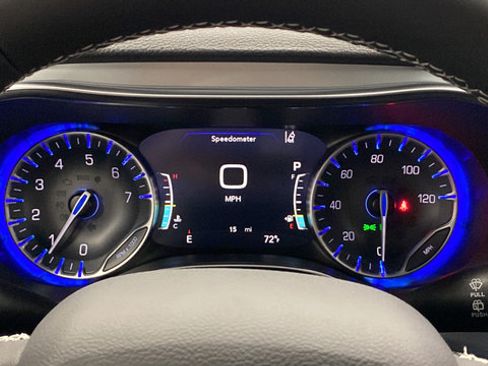 New 2026 Chrysler Pacifica Limited w/ S Appearance Package AWD/4WD image 17