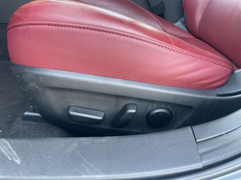 Used 2024 MAZDA MAZDA3 s image 21