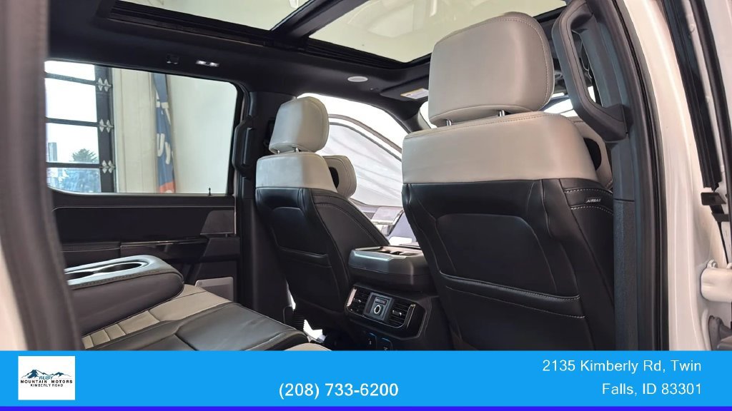Used 2022 Ford F150 Lightning Platinum AWD/4WD image 34