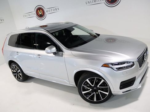 Used 2022 Volvo XC90 T6 Momentum w/ Advanced Package image 69