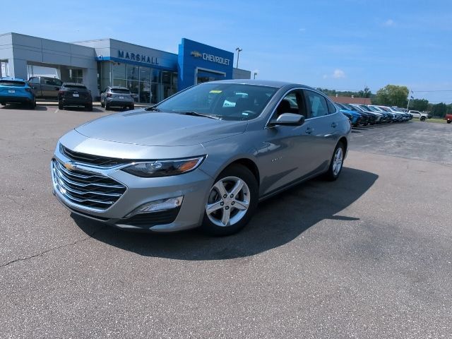Used 2024 Chevrolet Malibu LT FWD image 3