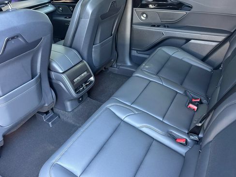 New 2026 Lincoln Nautilus Premier w/ Equipment Group 102A AWD/4WD image 9