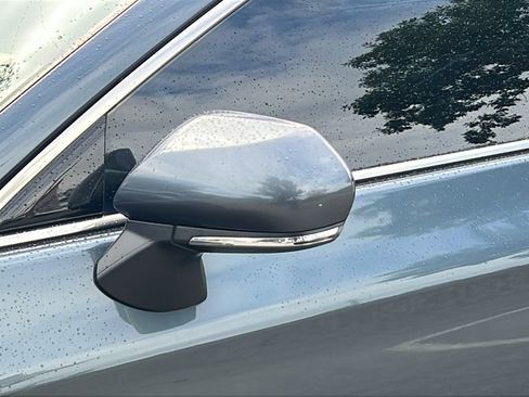 Certified 2022 Toyota Avalon XLE FWD image 26