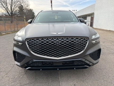 Used 2024 Genesis GV70 3.5T Sport w/ Sport Advanced Package image 7