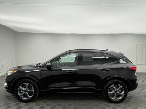Used 2024 Ford Escape ST-Line w/ Tech Pack #1 AWD/4WD image 12