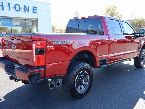 Used 2024 Ford F350 Lariat w/ Lariat Ultimate Package image 3