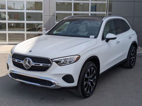 New 2026 Mercedes-Benz GLC 350e 4MATIC image 8
