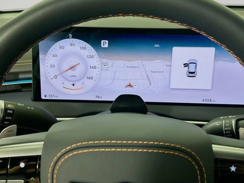 Certified 2026 Genesis GV70 3.5T Sport Prestige AWD/4WD image 12