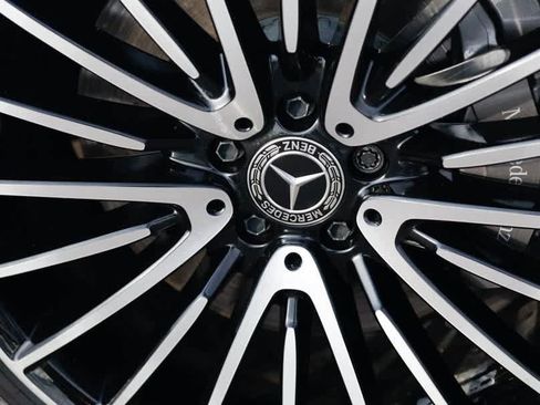 Certified 2023 Mercedes-Benz S 500 4MATIC image 16