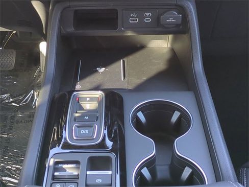 New 2025 Honda Pilot EX-L image 17