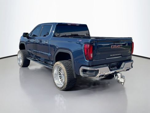 Used 2021 GMC Sierra 1500 SLT AWD/4WD image 4