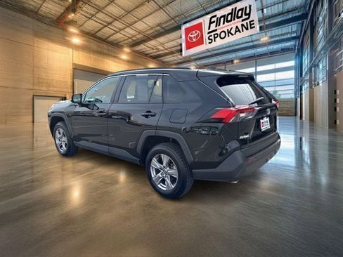 Used 2025 Toyota RAV4 XLE AWD/4WD image 5