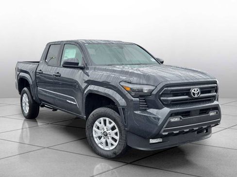 New 2025 Toyota Tacoma SR5 image 2