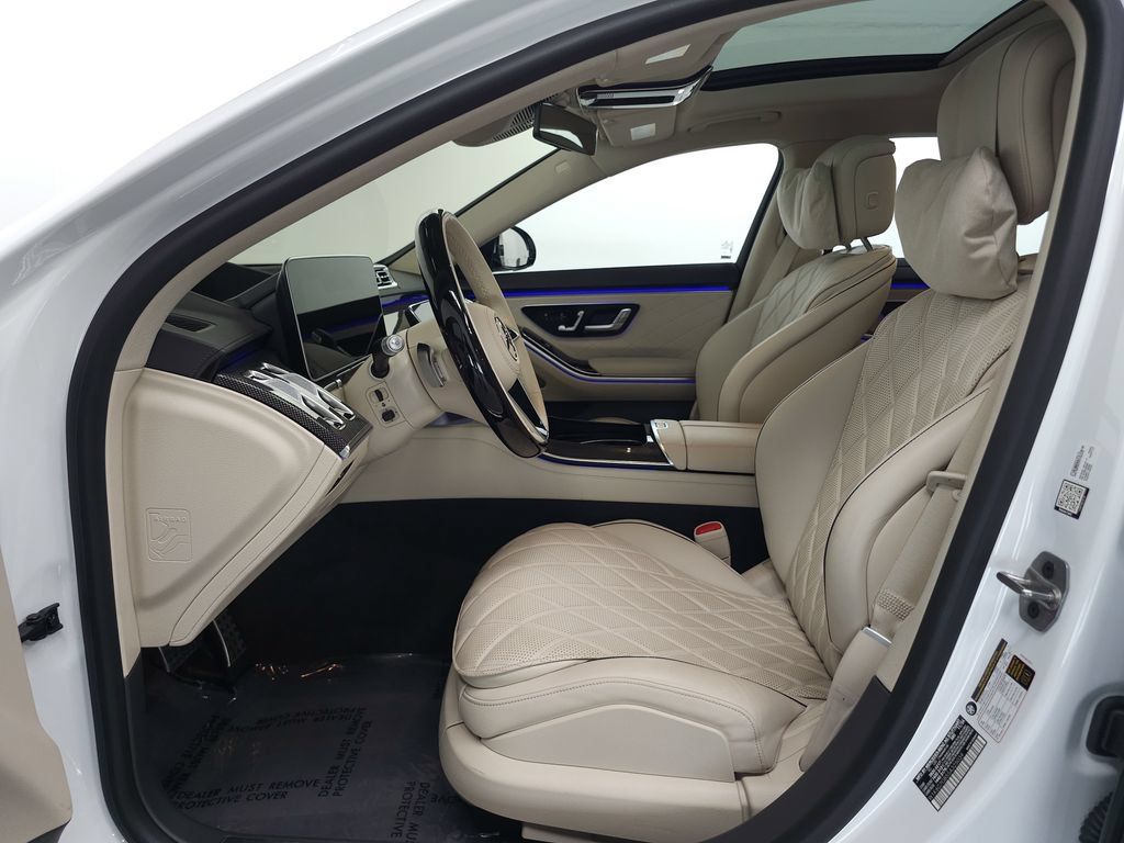 Certified 2025 Mercedes-Benz S 580 4MATIC Sedan image 8