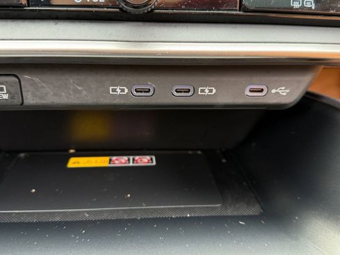 Certified 2025 Lexus RZ 450e image 22