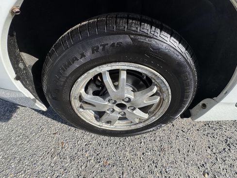 Used 2010 Toyota Prius Four image 39