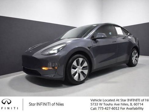 Used 2023 Tesla Model Y Long Range image 1