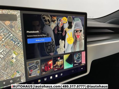 Used 2022 Tesla Model S Plaid image 39